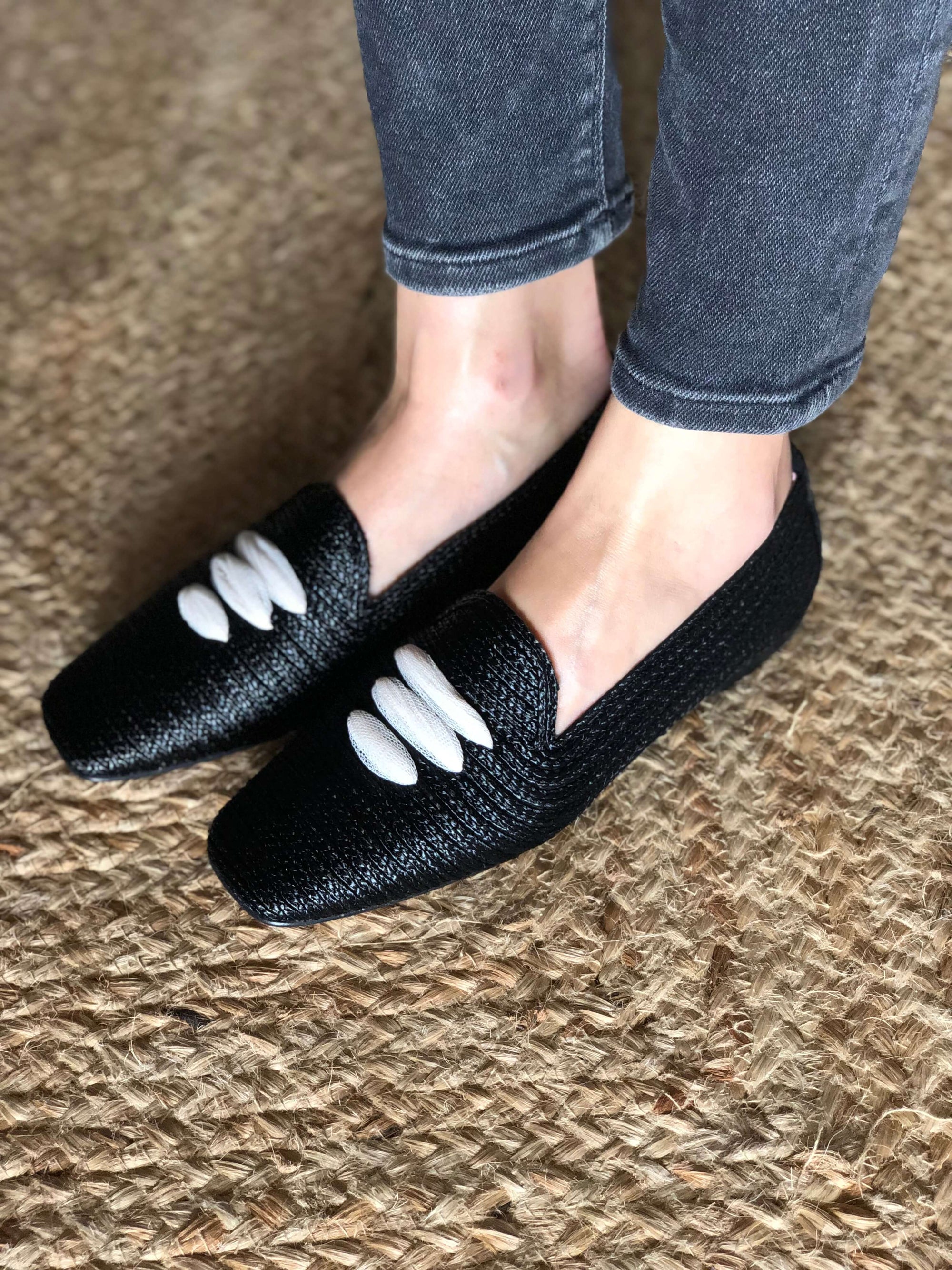 Vegan hot sale black loafers